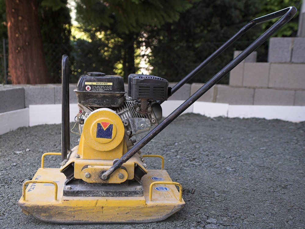 Виброплита Wacker Neuson VP 1550 — иллюстрация категории